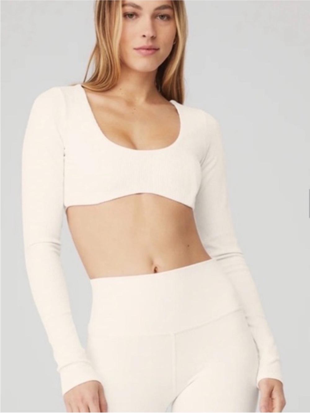 Alo Yoga Ivory Ribbed Defined Long Sleeve Bra- Medium